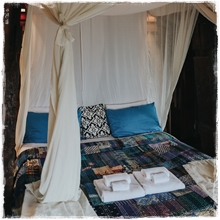 Room1